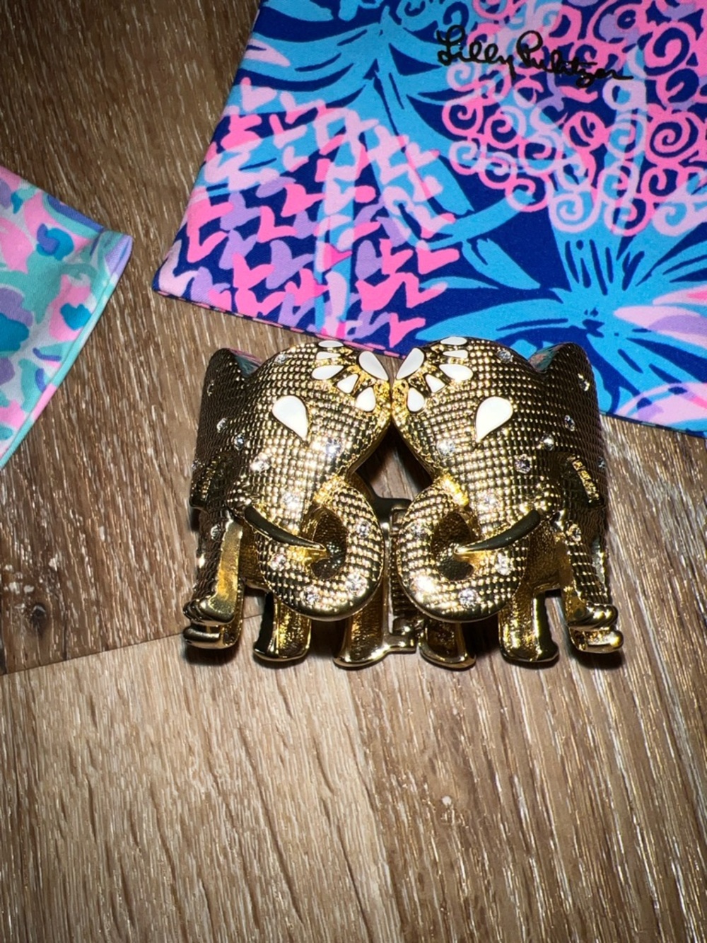 Lot of 3 Lilly Pulitzer bracelets with 2 jewelry bags PRICE FIRM - Picture 5 of 13